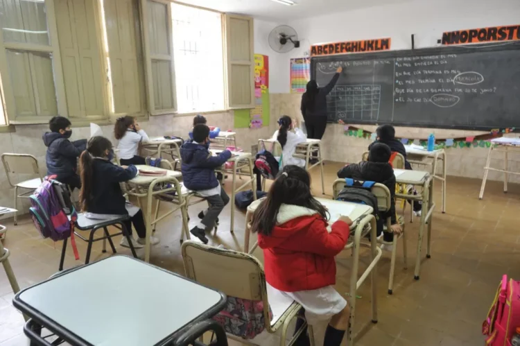 Tucumán, la primera provincia en confirmar la jornada extendida en las escuelas